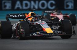 开云体育app-红牛二队力克红牛车队，汉密尔顿高光表现的简单介绍