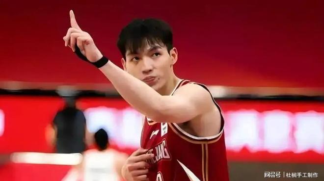 包含吴前33分创CBA季后赛个人得分新高，广东队晋级总决赛的词条